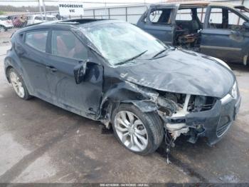  Salvage Hyundai VELOSTER