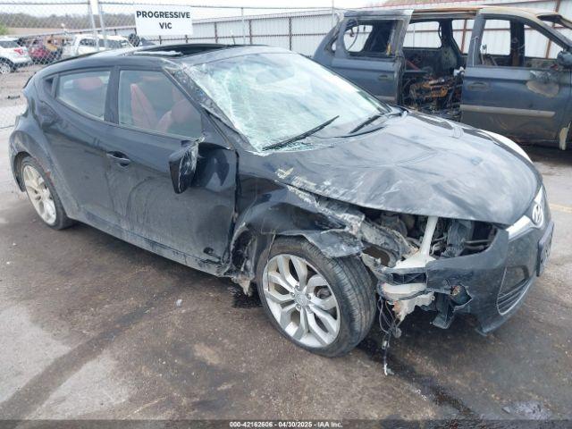  Salvage Hyundai VELOSTER