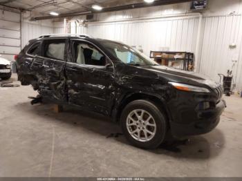  Salvage Jeep Cherokee