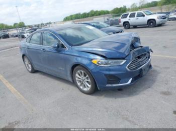  Salvage Ford Fusion