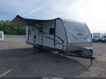  Salvage Coachmen Apex Ultra Lite