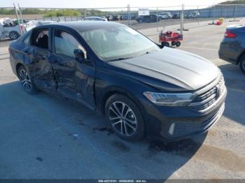  Salvage Volkswagen Jetta