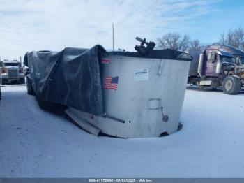  Salvage Vantage Dump Trailer Dump