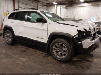  Salvage Jeep Cherokee