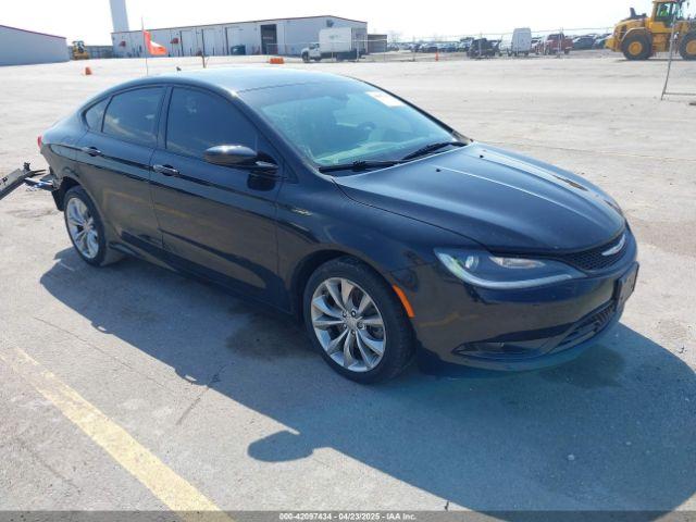  Salvage Chrysler 200