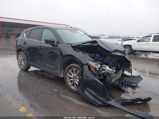  Salvage Mazda Cx