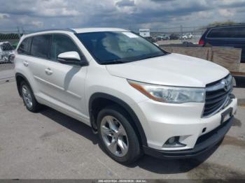  Salvage Toyota Highlander