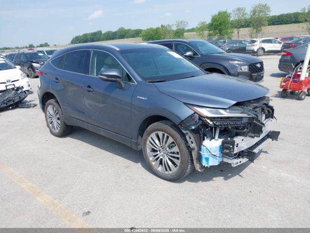  Salvage Toyota Venza