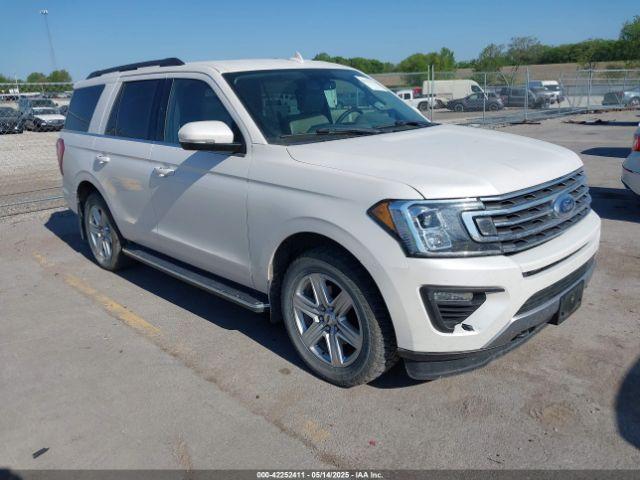  Salvage Ford Expedition