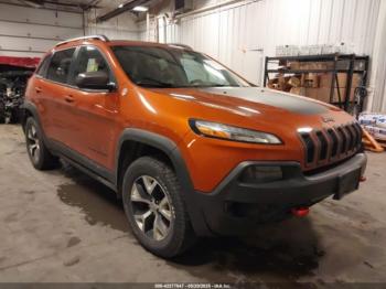  Salvage Jeep Cherokee