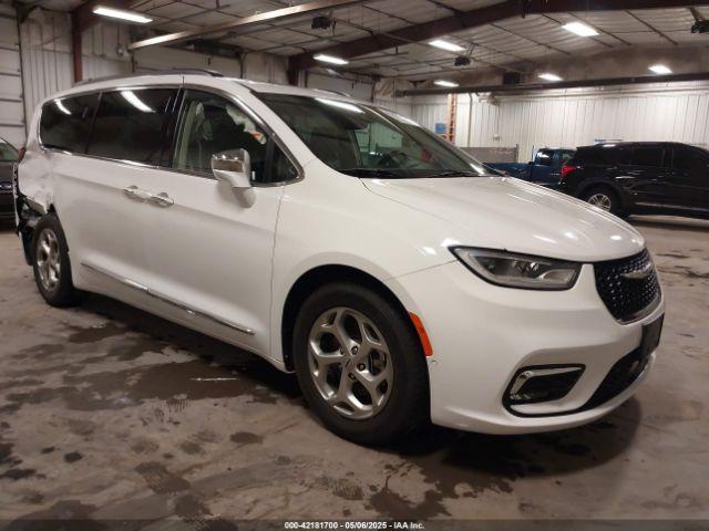  Salvage Chrysler Pacifica