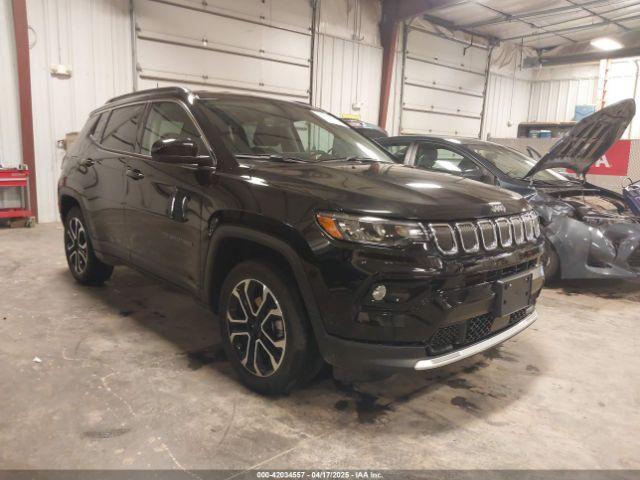  Salvage Jeep Compass