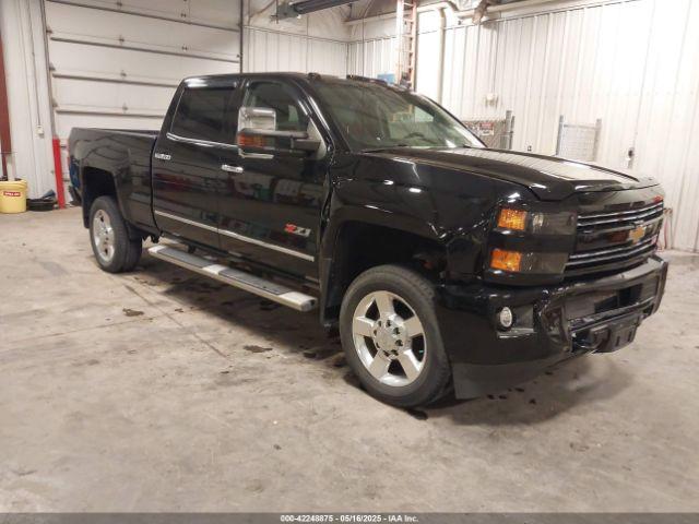  Salvage Chevrolet Silverado 2500