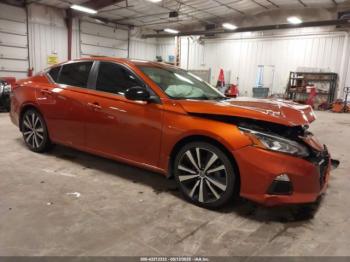  Salvage Nissan Altima