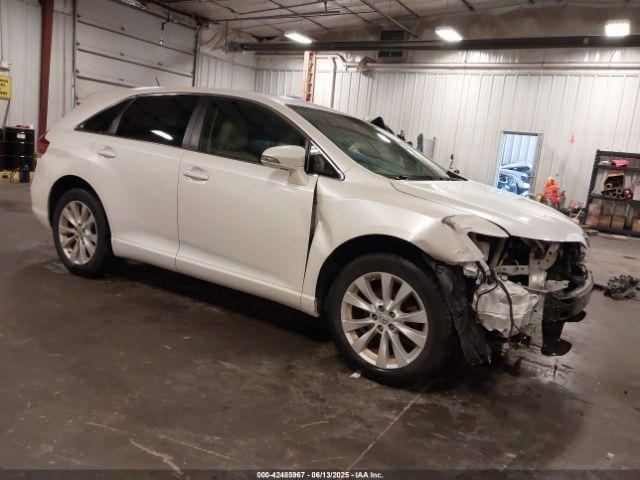  Salvage Toyota Venza