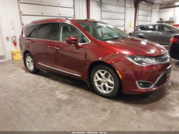  Salvage Chrysler Pacifica