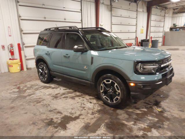  Salvage Ford Bronco