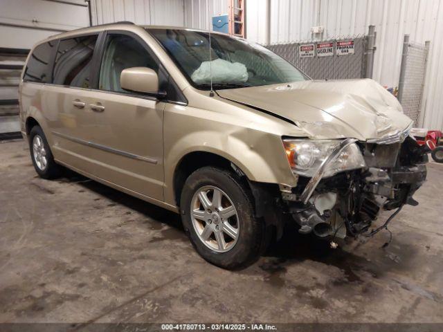  Salvage Chrysler Town & Country