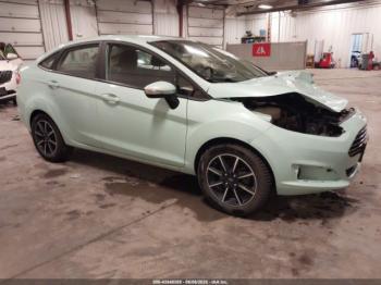  Salvage Ford Fiesta