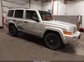  Salvage Jeep Commander