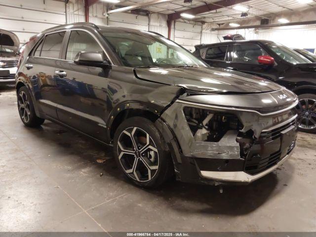  Salvage Kia Niro