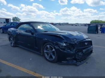  Salvage Ford Mustang
