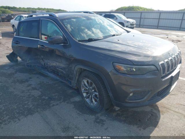  Salvage Jeep Cherokee
