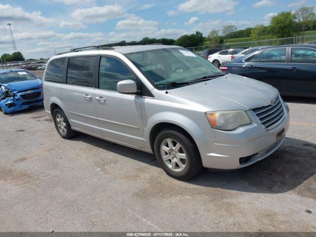  Salvage Chrysler Town & Country