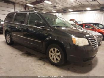  Salvage Chrysler Town & Country