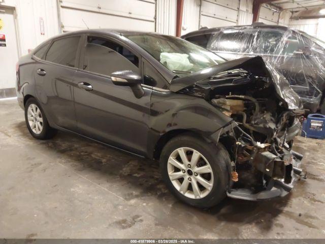  Salvage Ford Fiesta