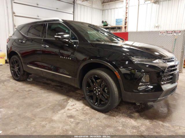  Salvage Chevrolet Blazer