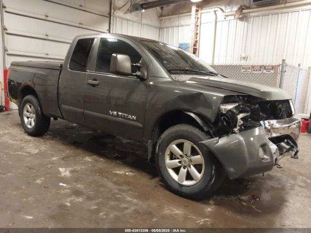  Salvage Nissan Titan