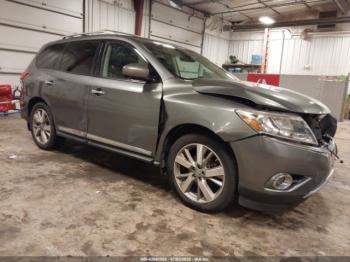  Salvage Nissan Pathfinder