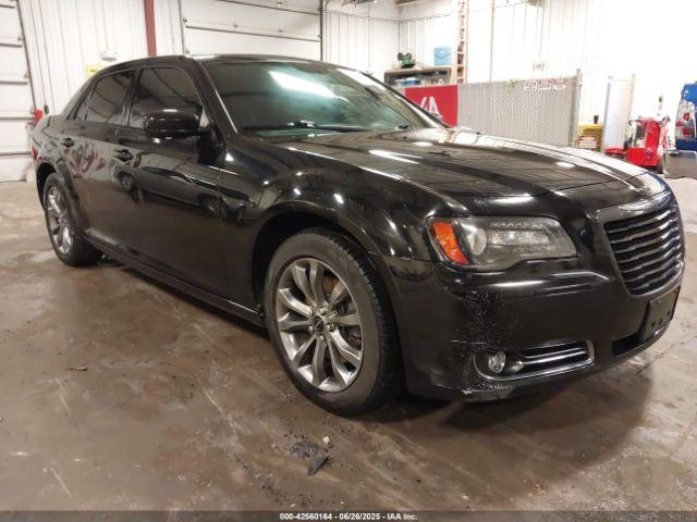  Salvage Chrysler 300