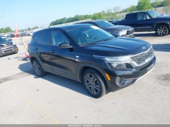  Salvage Kia Seltos