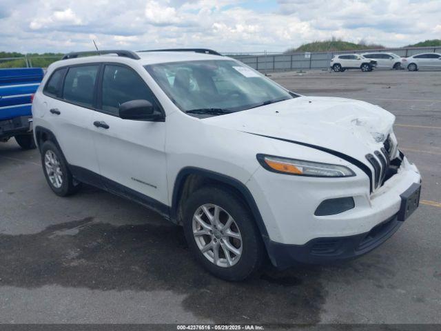  Salvage Jeep Cherokee