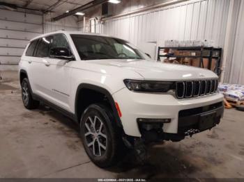  Salvage Jeep Grand Cherokee