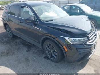  Salvage Volkswagen Tiguan