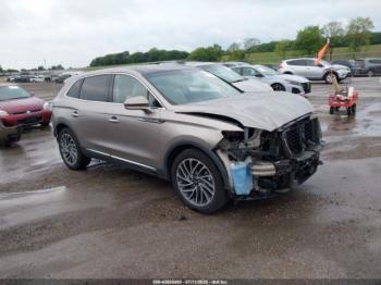  Salvage Lincoln Nautilus