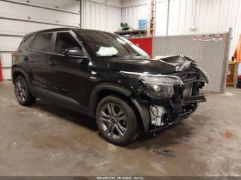  Salvage Kia Seltos