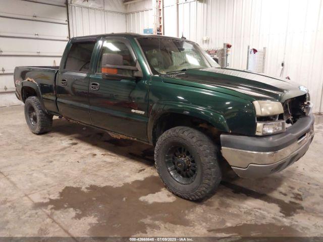  Salvage Chevrolet Silverado 2500