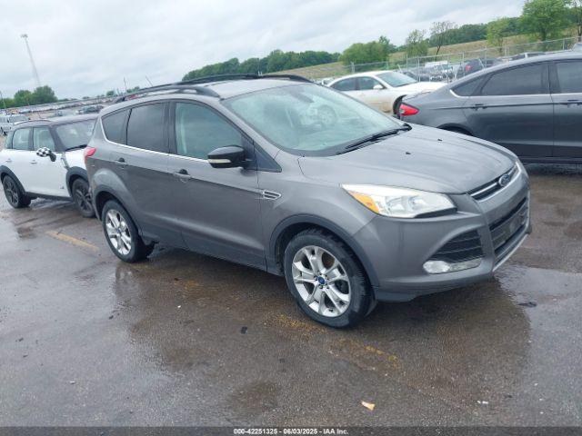  Salvage Ford Escape