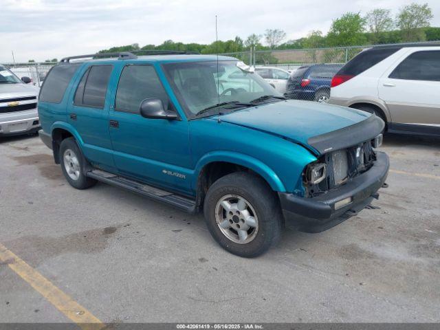  Salvage Chevrolet Blazer