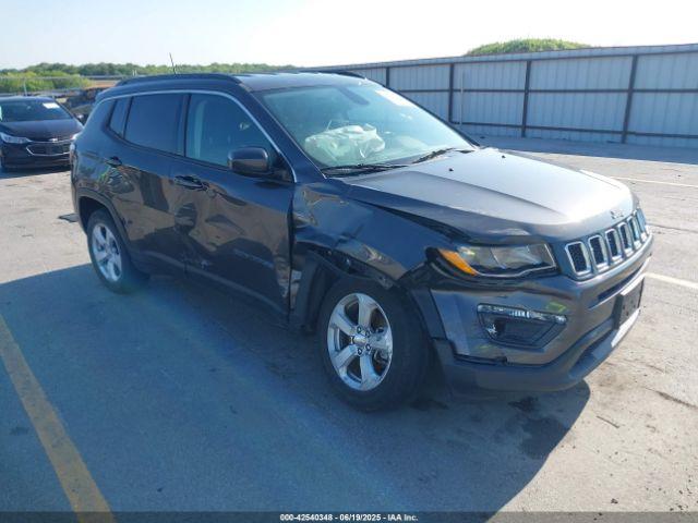  Salvage Jeep Compass