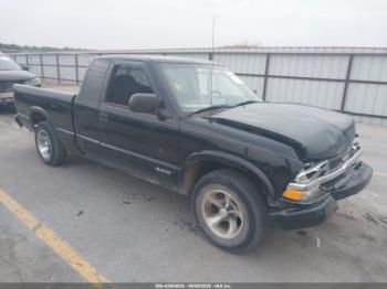  Salvage Chevrolet S-10