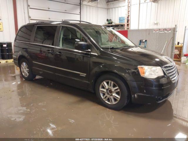  Salvage Chrysler Town & Country