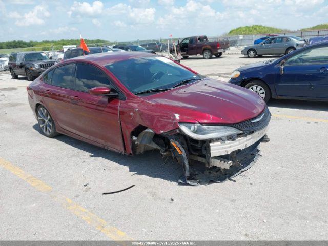  Salvage Chrysler 200