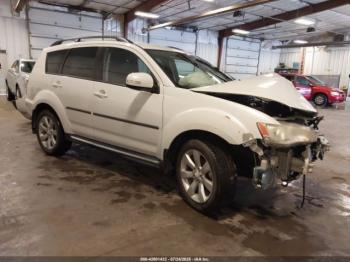  Salvage Mitsubishi Outlander