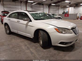  Salvage Chrysler 200