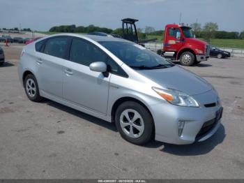  Salvage Toyota Prius